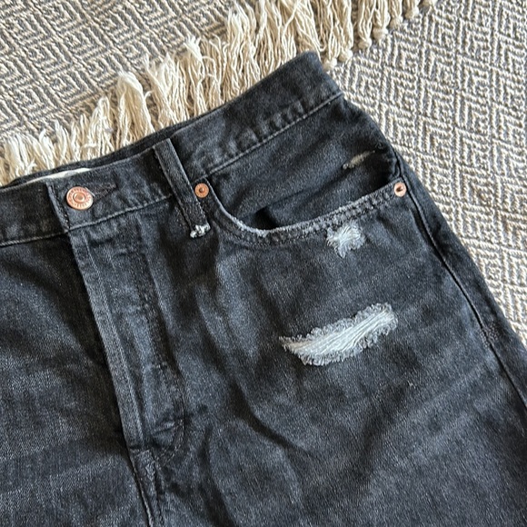 We The Free Black Distressed High Waisted Denim Jean Shorts Size 30 - Picture 4 of 13